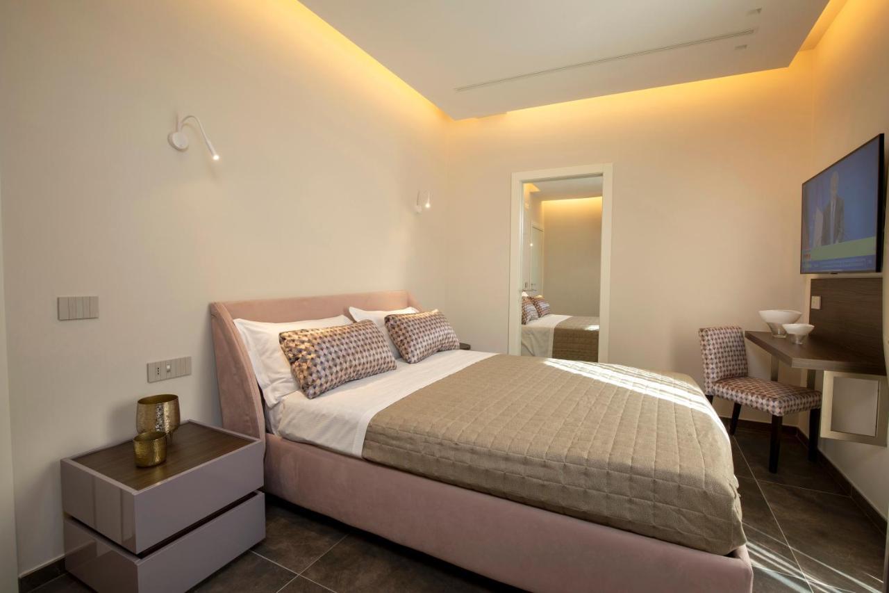 Aparthotel Elegance Riccione Exterior foto